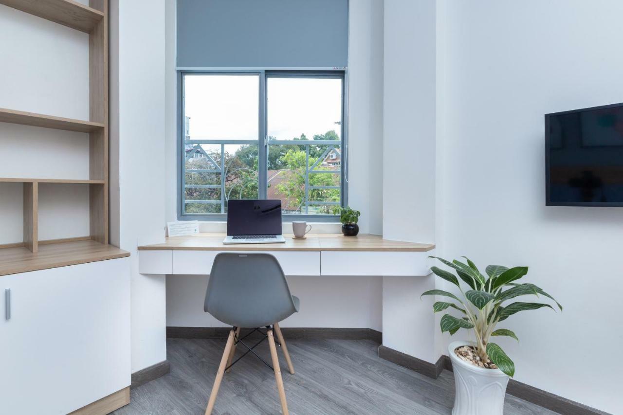Cozrum Homes Citi Town Хошимін Екстер'єр фото